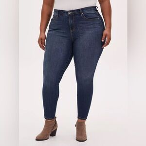 Torrid sky high skinny jeans